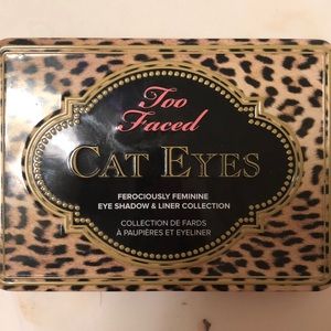 Too faced cat eyes eyeshadow palette